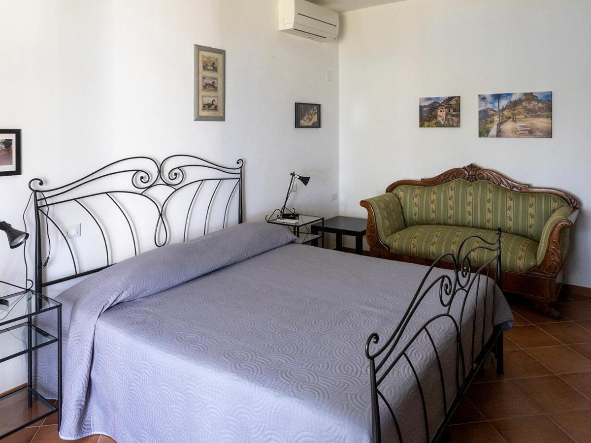 Tra Gli Ulivi Pietra Ligure Exterior foto