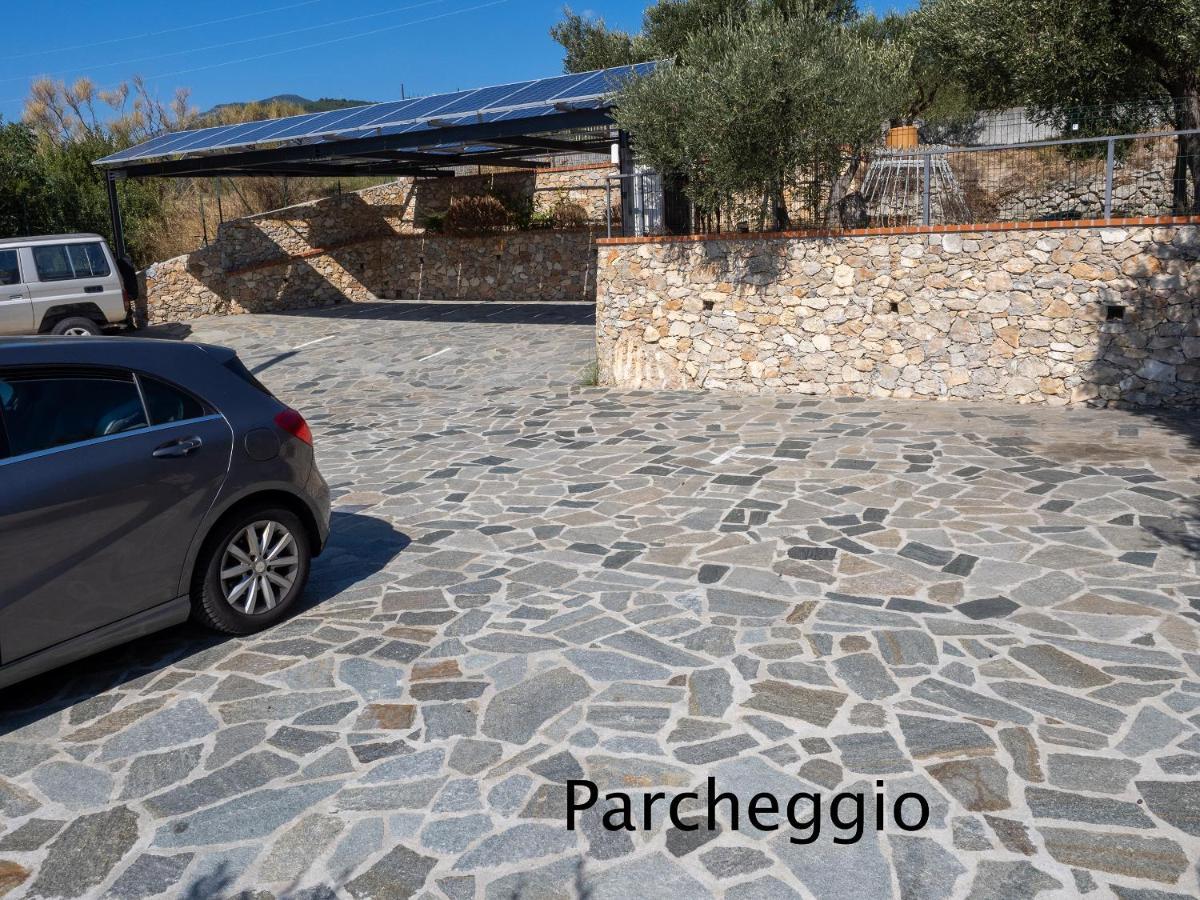 Tra Gli Ulivi Pietra Ligure Exterior foto