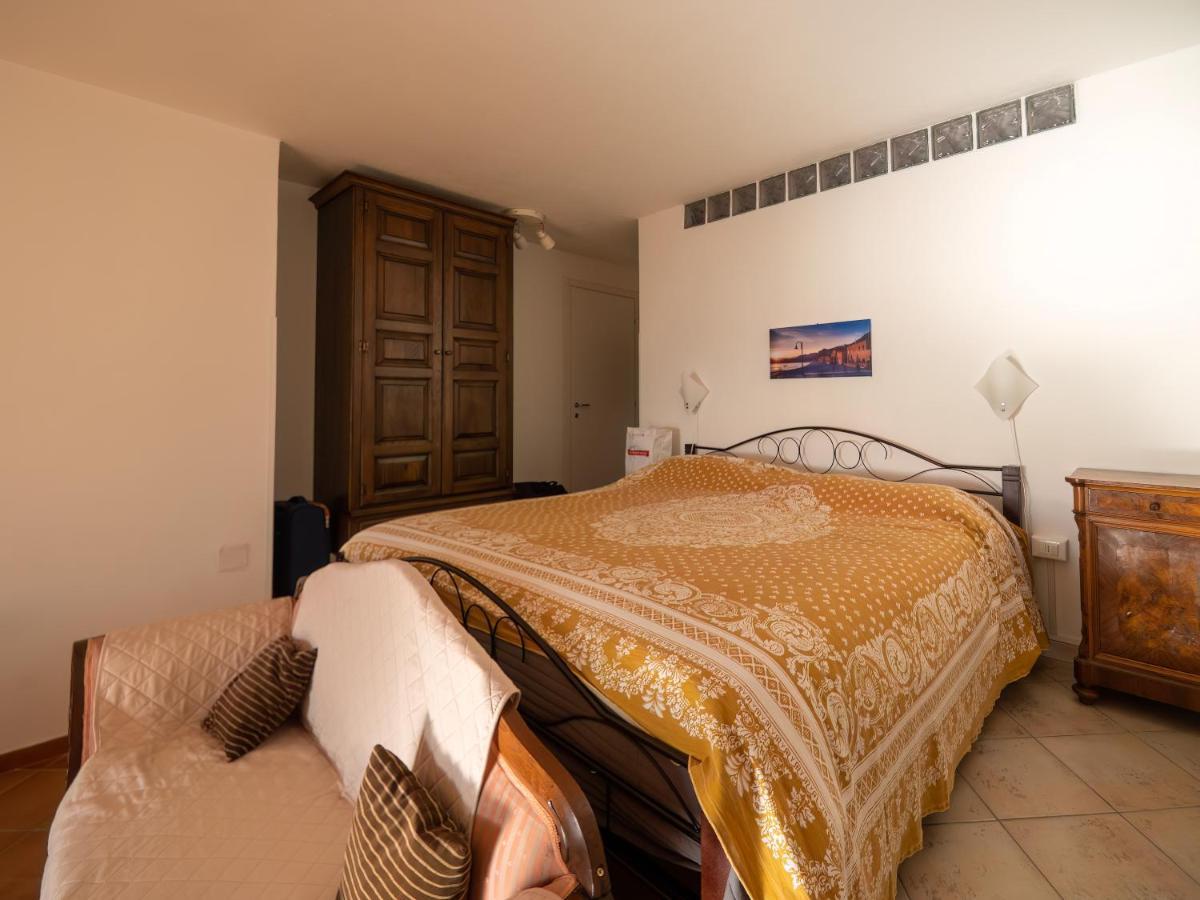 Tra Gli Ulivi Pietra Ligure Exterior foto
